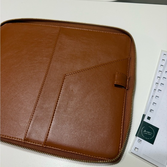 Laurel Denise Mini Planner Folio - Picture 6 of 7